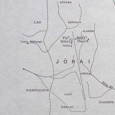 « Le milieu jörai »